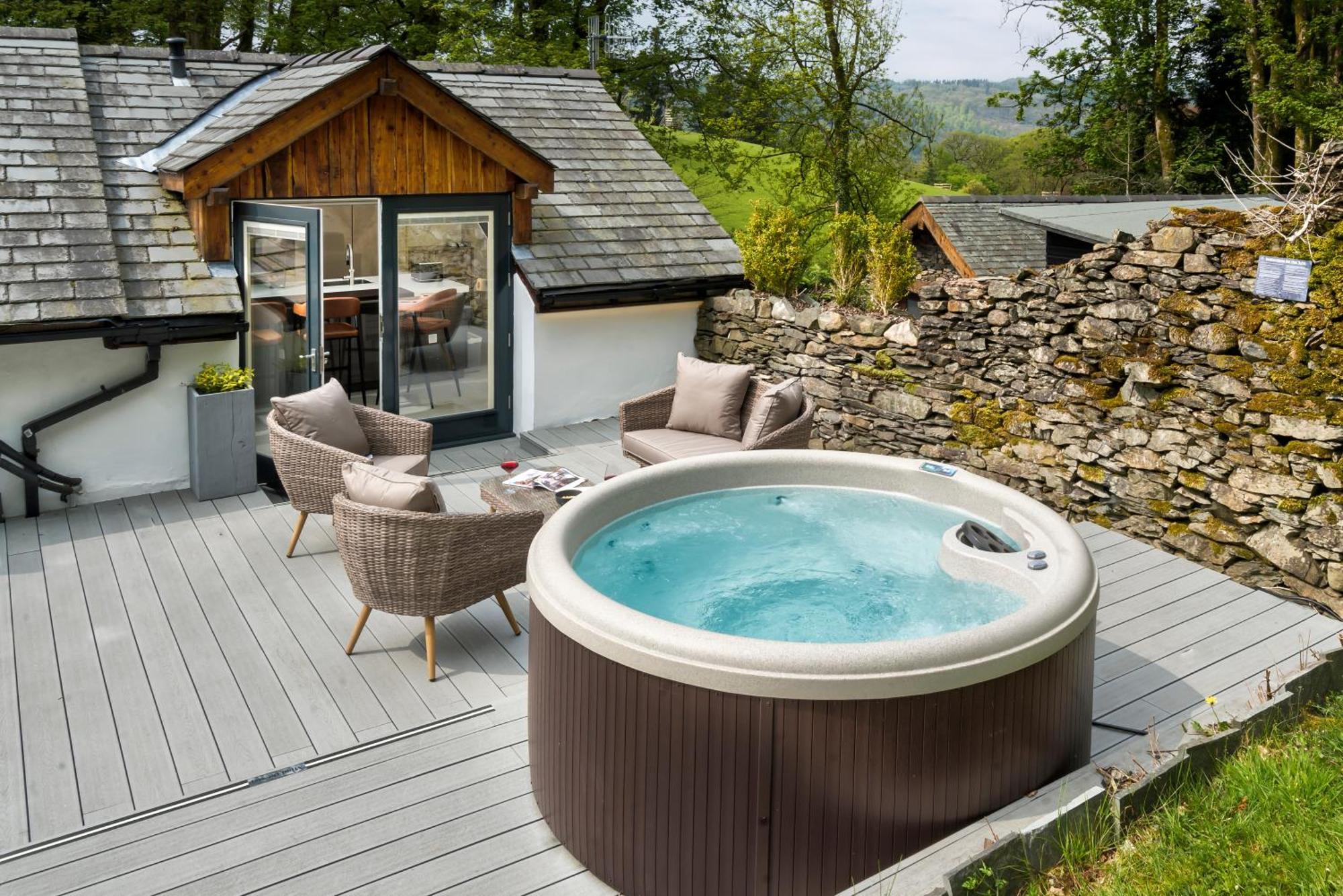 Luxury Hot Tub Cottage - Family & Pet Friendly Winster  Exterior photo